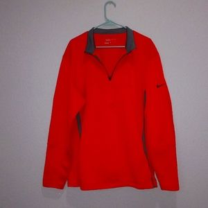 RED NIKEGOLF PULLOVER